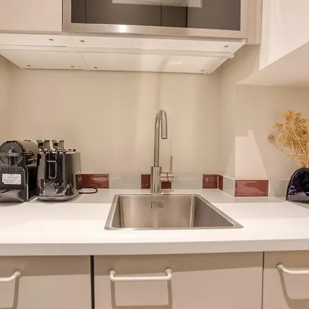 Apartment Easylife - Eleganza E Raffinatezza A Porta Venezia Milan